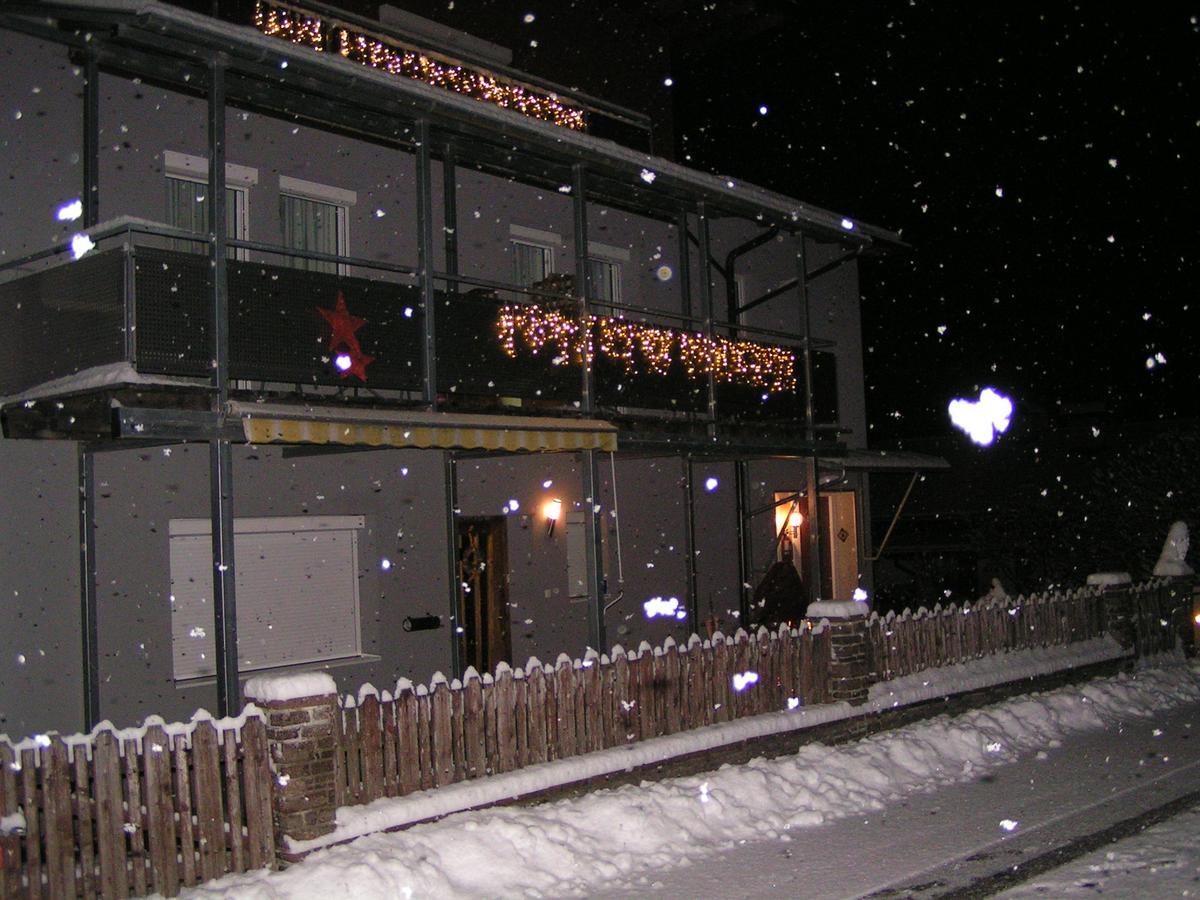 Hotel Gastehaus Possard Stams Exteriér fotografie